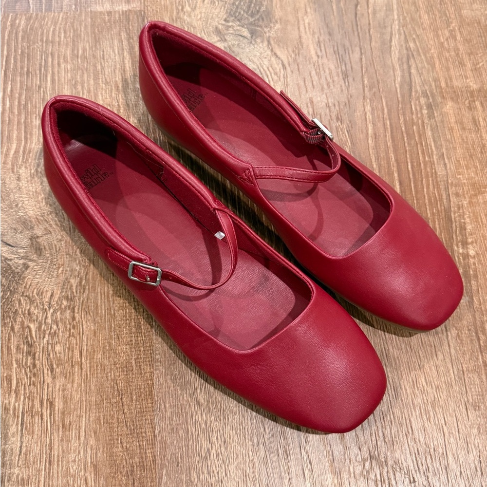 Wild Fable Red Flats with Square Toe and Strap